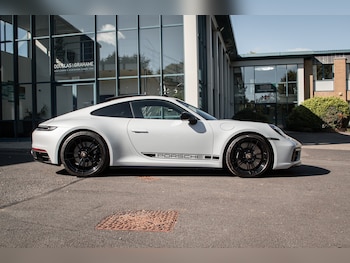 Used Porsche 911 2023 for sale - 76107458: Photo