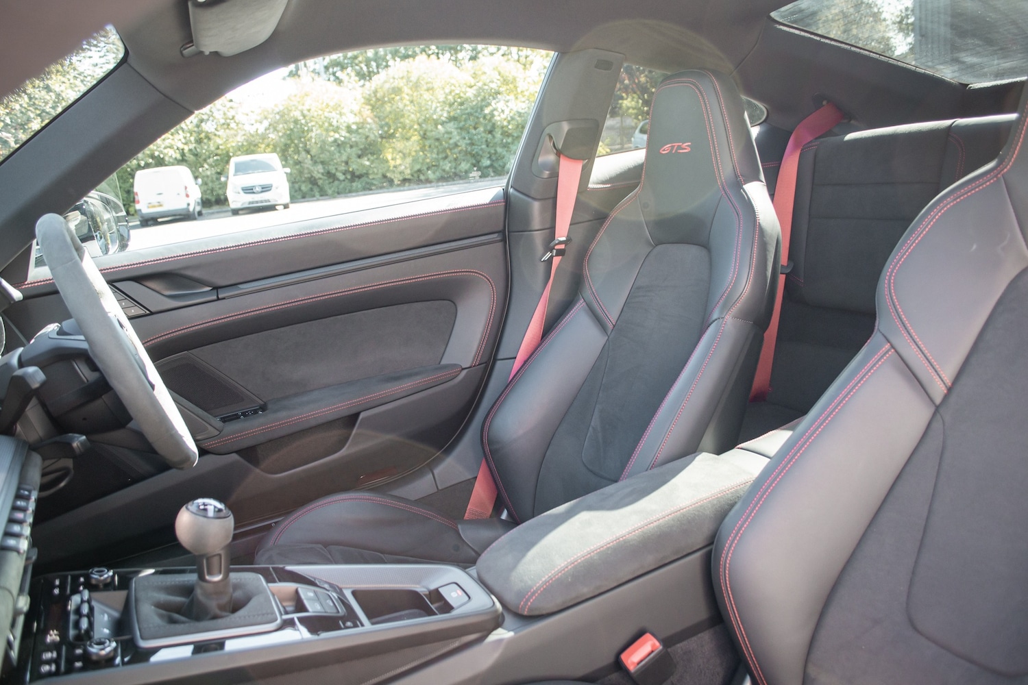 Used Porsche 911 2023 for sale - 76107458: Photo 8