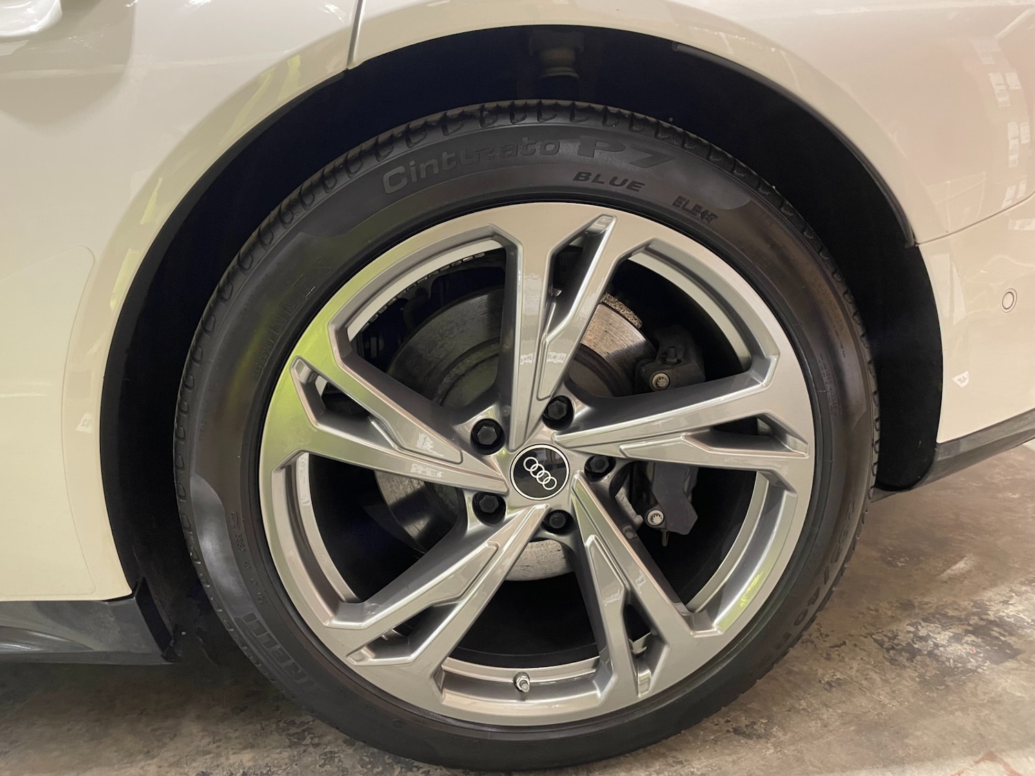 Used Audi e-tron GT 2022 for sale - 78030874: Photo 11