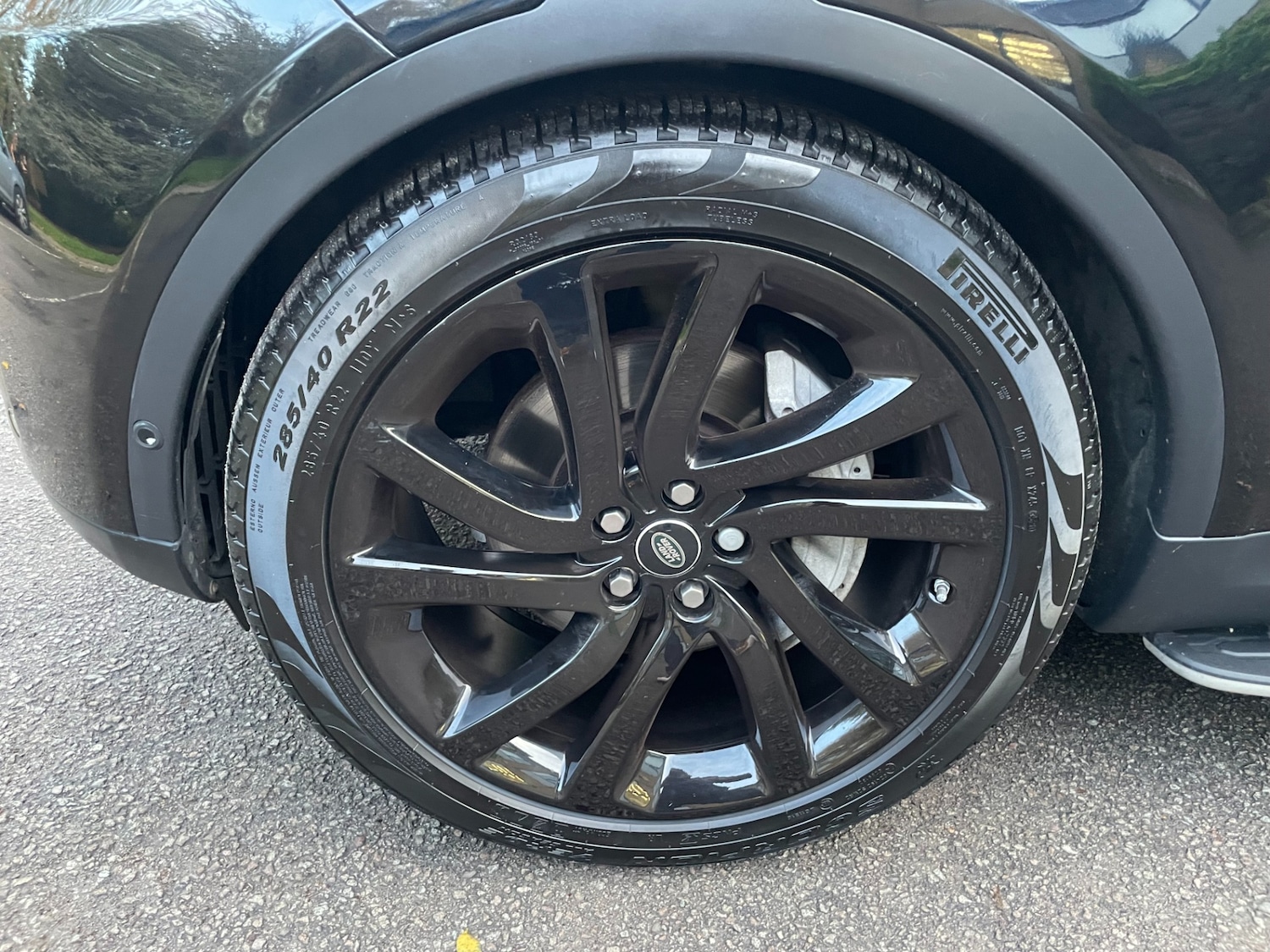 Used Land Rover Discovery 2019 for sale - 76882152: Photo 4