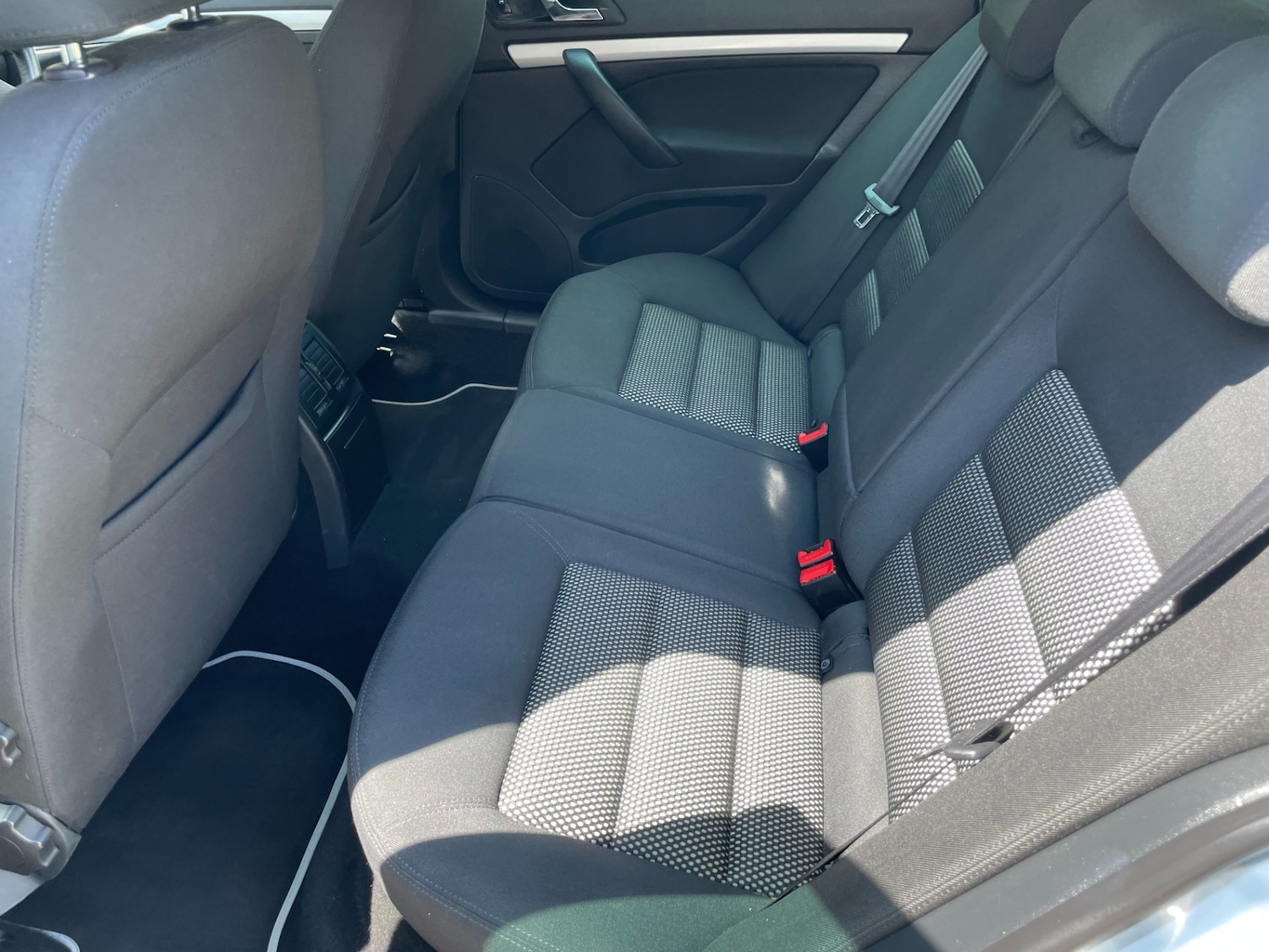 Used Skoda Octavia 2010 for sale - 76265813: Photo 3