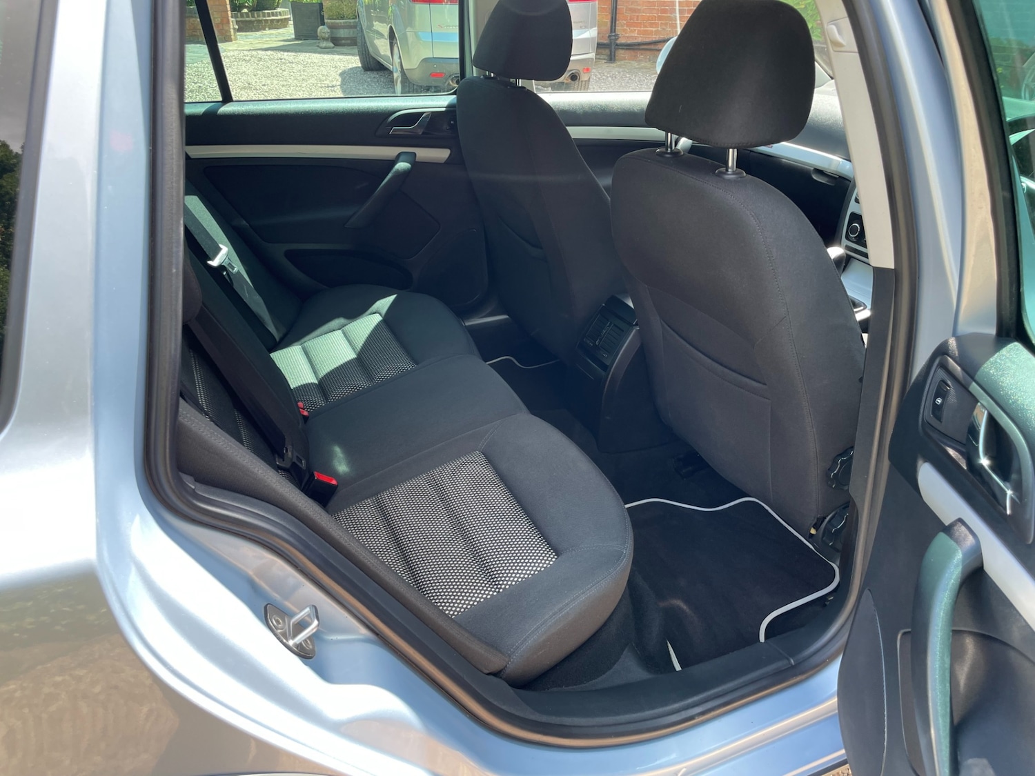 Used Skoda Octavia 2010 for sale - 76265813: Photo 8