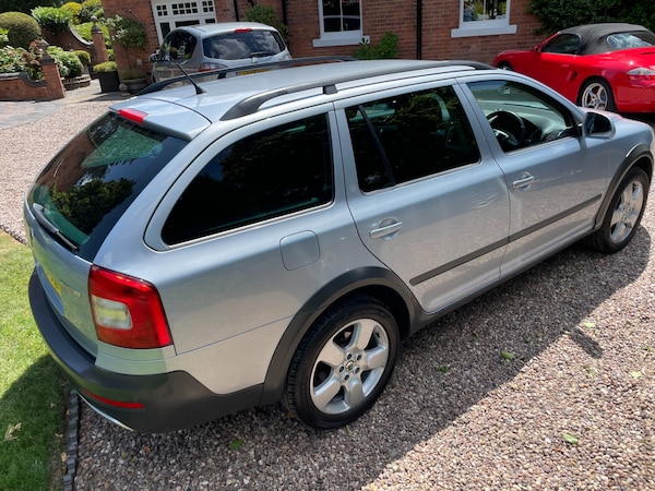 Used Skoda Octavia 2010 for sale - 74906992: Photo 16