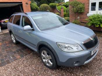 2010 (10) - 2.0 TDI PD Scout 4x4 5dr