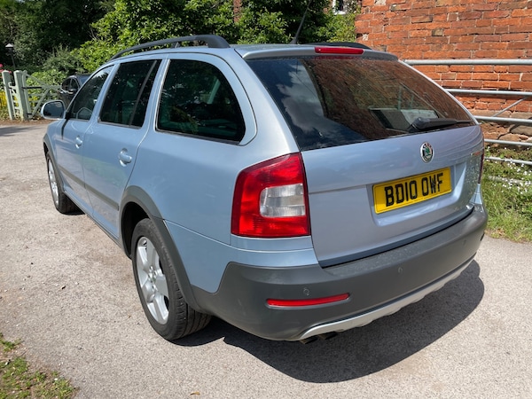 Used Skoda Octavia 2010 for sale - 74906992: Photo 5