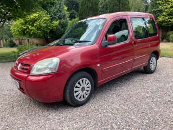 2004 (54) - 1.9D Forte 5dr