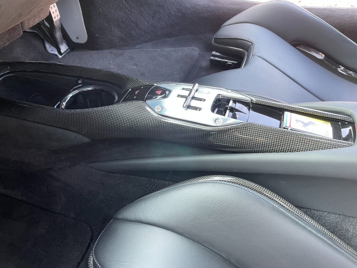 Used Ferrari 296 GTB 2024 for sale - 77980820: Photo 23