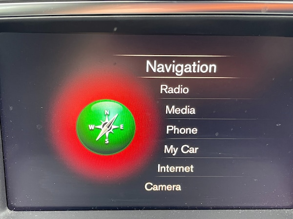 Used Volvo V40 2019 for sale - 76304603: Photo 5