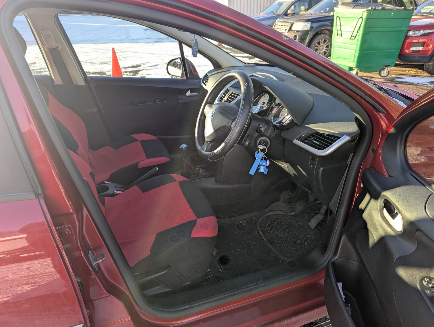 Used Peugeot 207 2010 for sale - 77107816: Photo 11