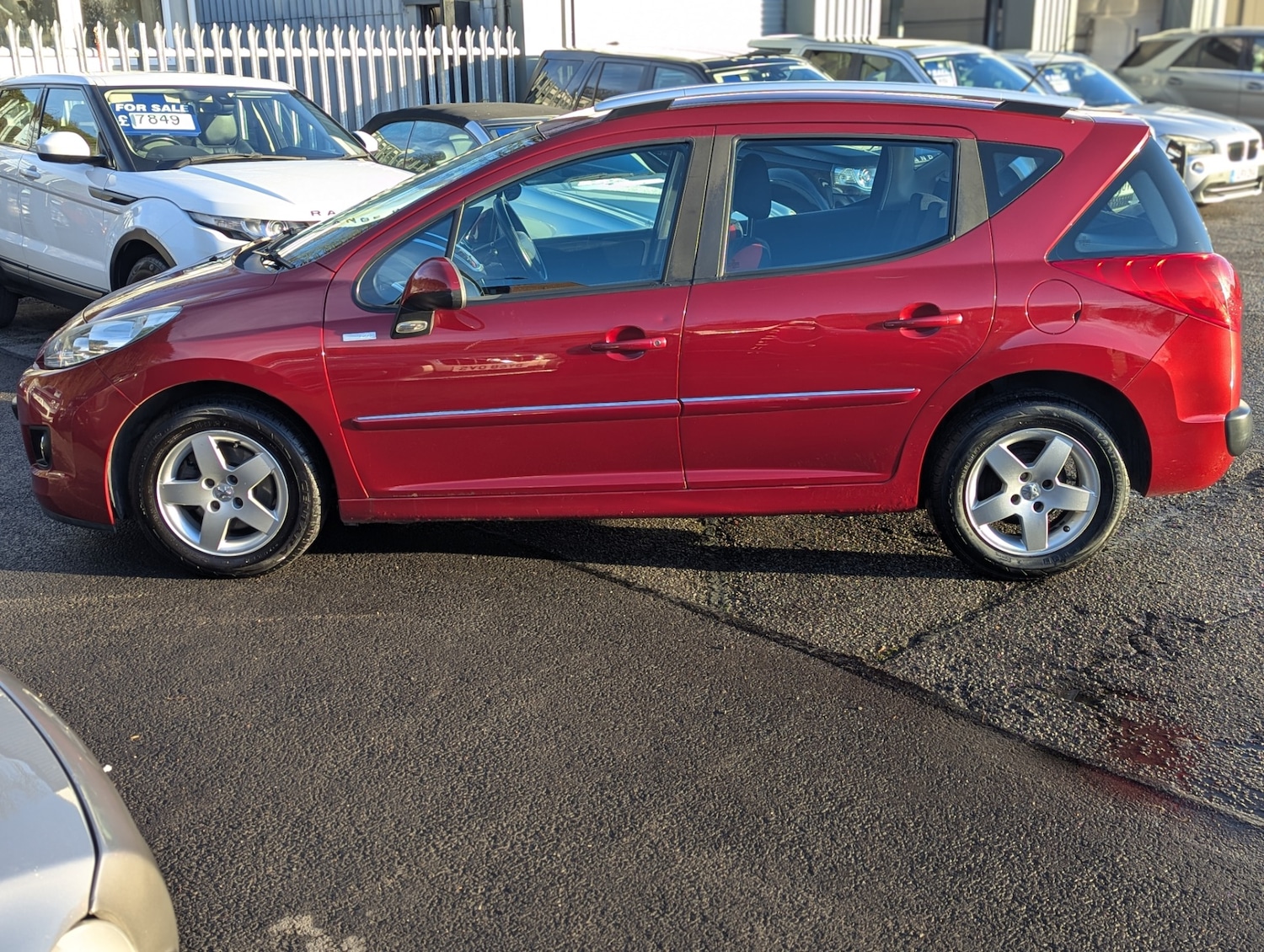 Used Peugeot 207 2010 for sale - 77107816: Photo 2