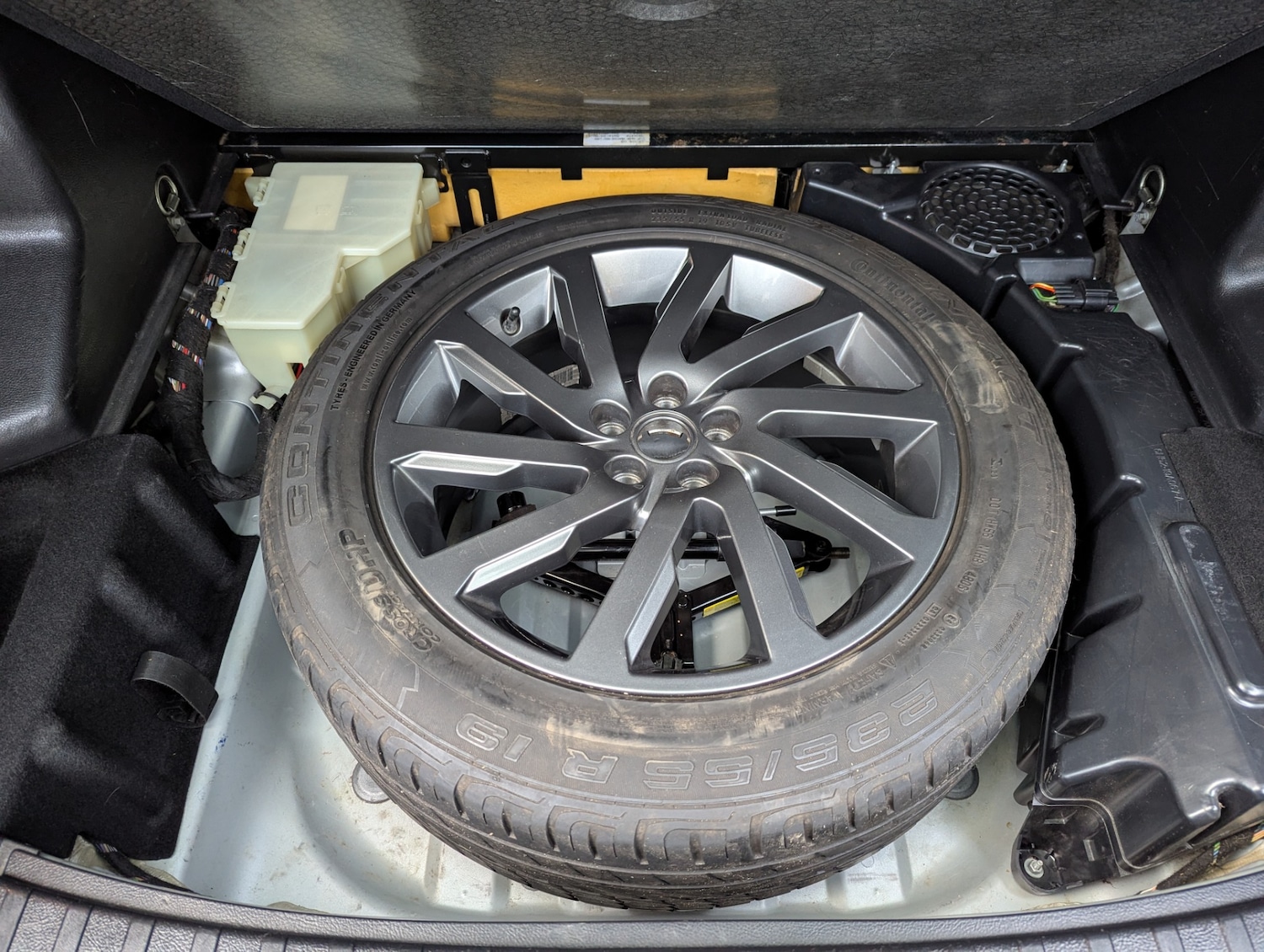 Used Land Rover Freelander 2011 for sale - 76669901: Photo 24