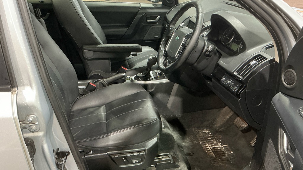 Used Land Rover Freelander 2011 for sale - 76669901: Photo 8