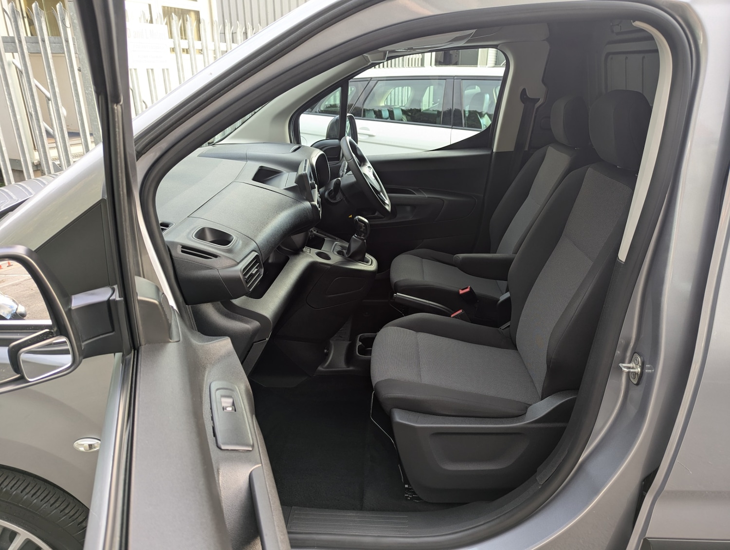 Used Vauxhall Combo 2019 for sale - 76347382: Photo 10