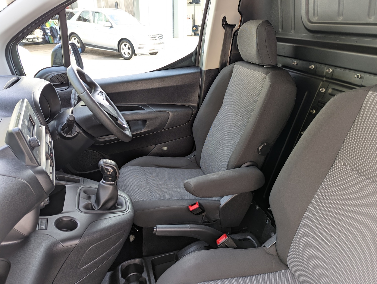 Used Vauxhall Combo 2019 for sale - 76347382: Photo 11