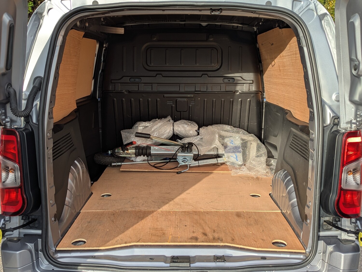 Used Vauxhall Combo 2019 for sale - 76347382: Photo 21