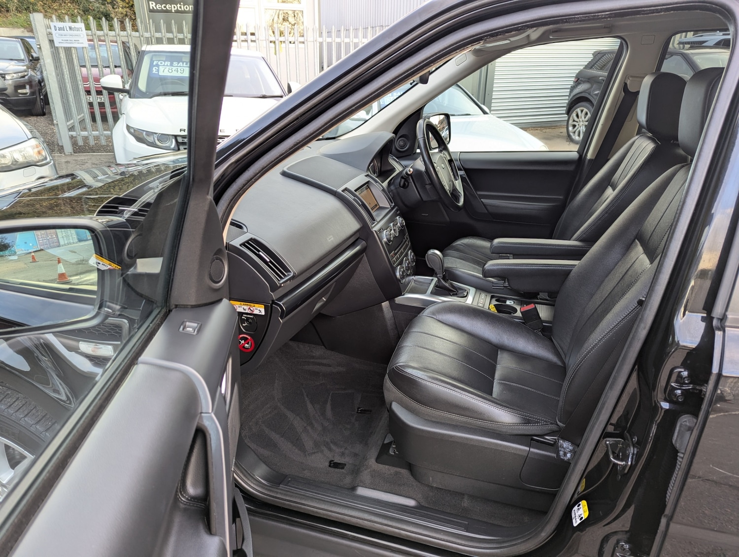 Used Land Rover Freelander 2014 for sale - 76640437: Photo 11