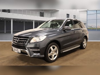 Used Mercedes-Benz M Class 2014 for sale - 77897365: Photo