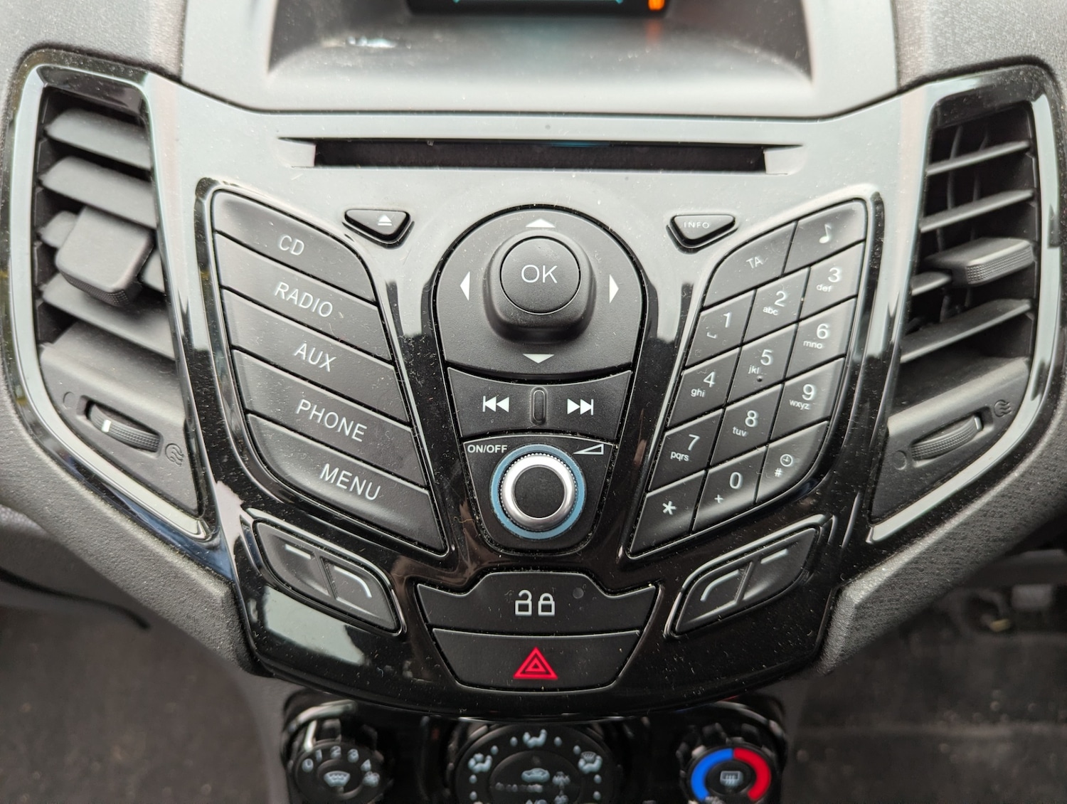 Used Ford Fiesta 2013 for sale - 76557725: Photo 15