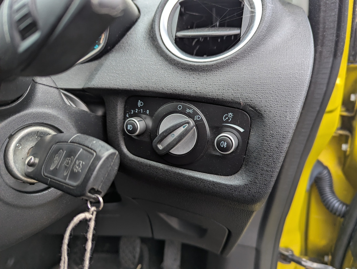 Used Ford Fiesta 2013 for sale - 76557725: Photo 19