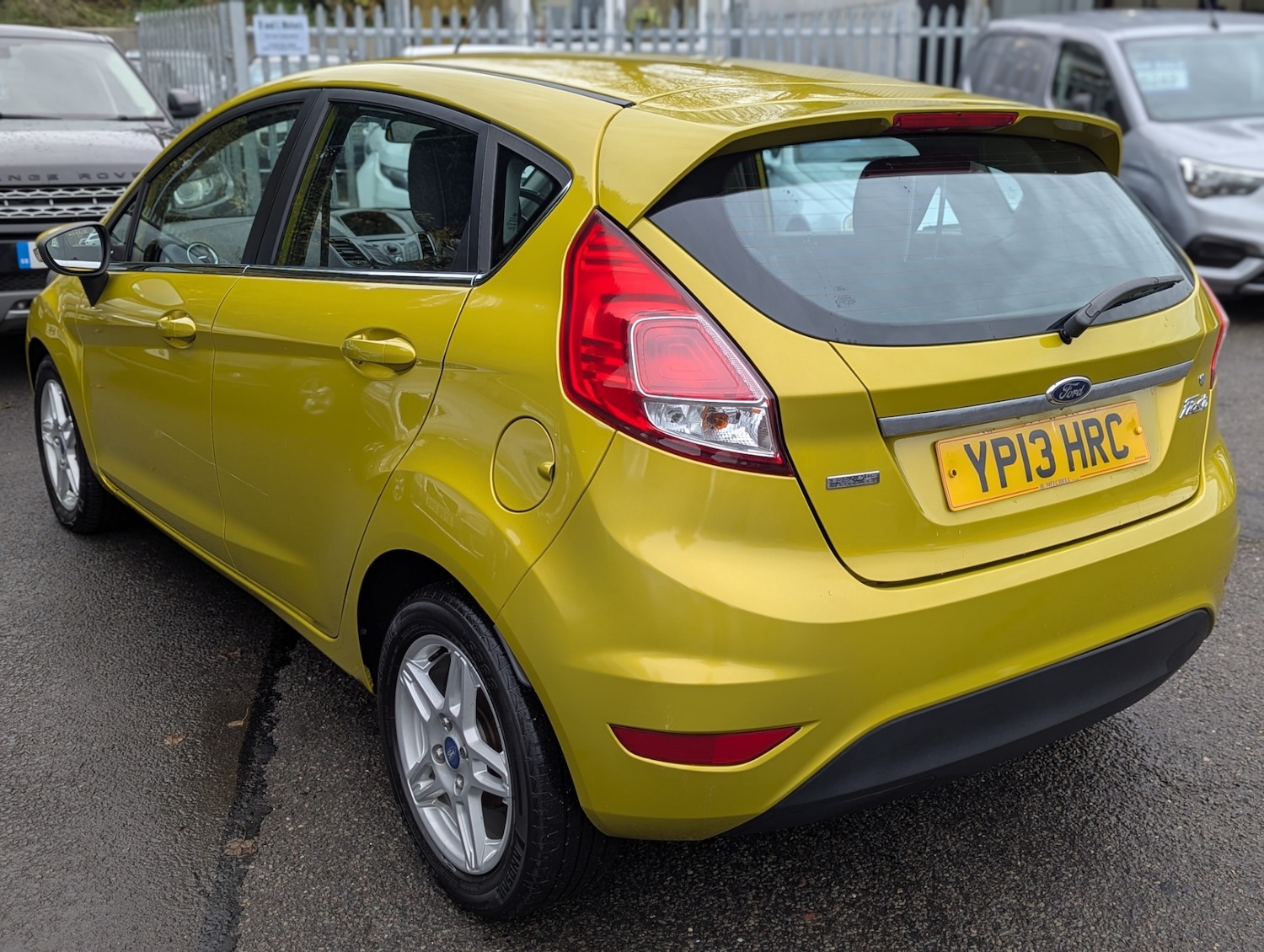 Used Ford Fiesta 2013 for sale - 76557725: Photo 3