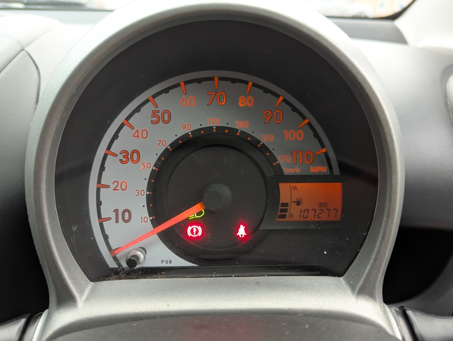 Used Toyota AYGO 2012 for sale - 76418521: Photo 13