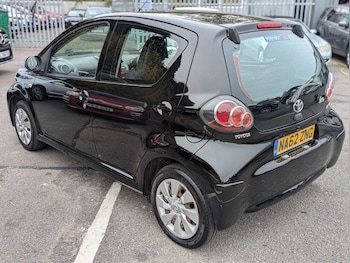 Used Toyota AYGO 2012 for sale - 76418521: Photo