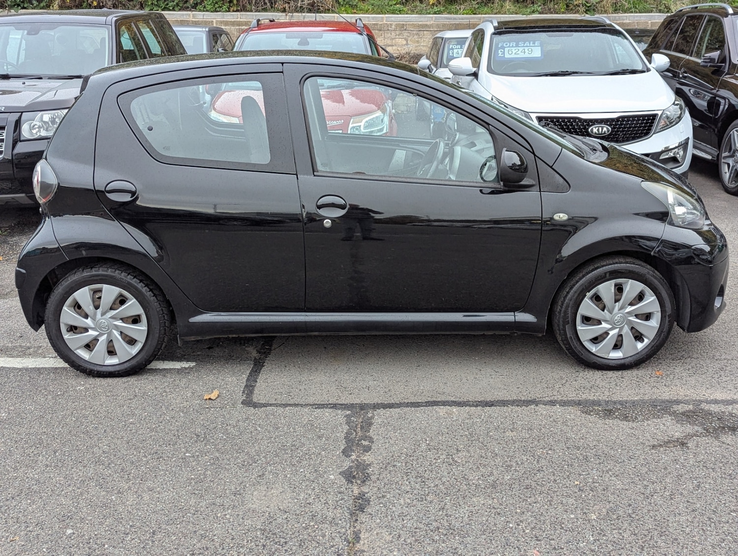 Used Toyota AYGO 2012 for sale - 76418521: Photo 6