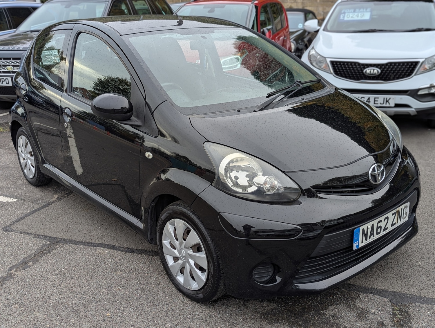 Used Toyota AYGO 2012 for sale - 76418521: Photo 7