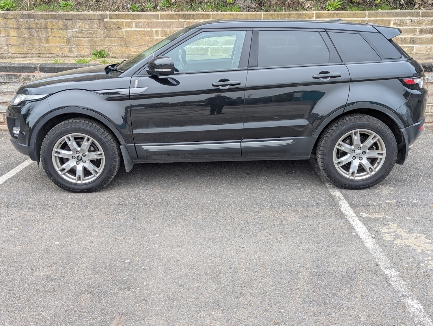 Used Land Rover Range Rover Evoque 2013 for sale - 77817912: Photo 2
