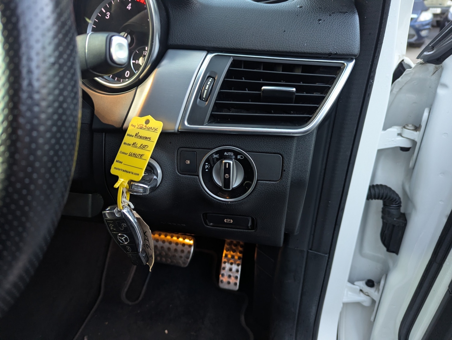 Used Mercedes-Benz M Class 2013 for sale - 76784706: Photo 19