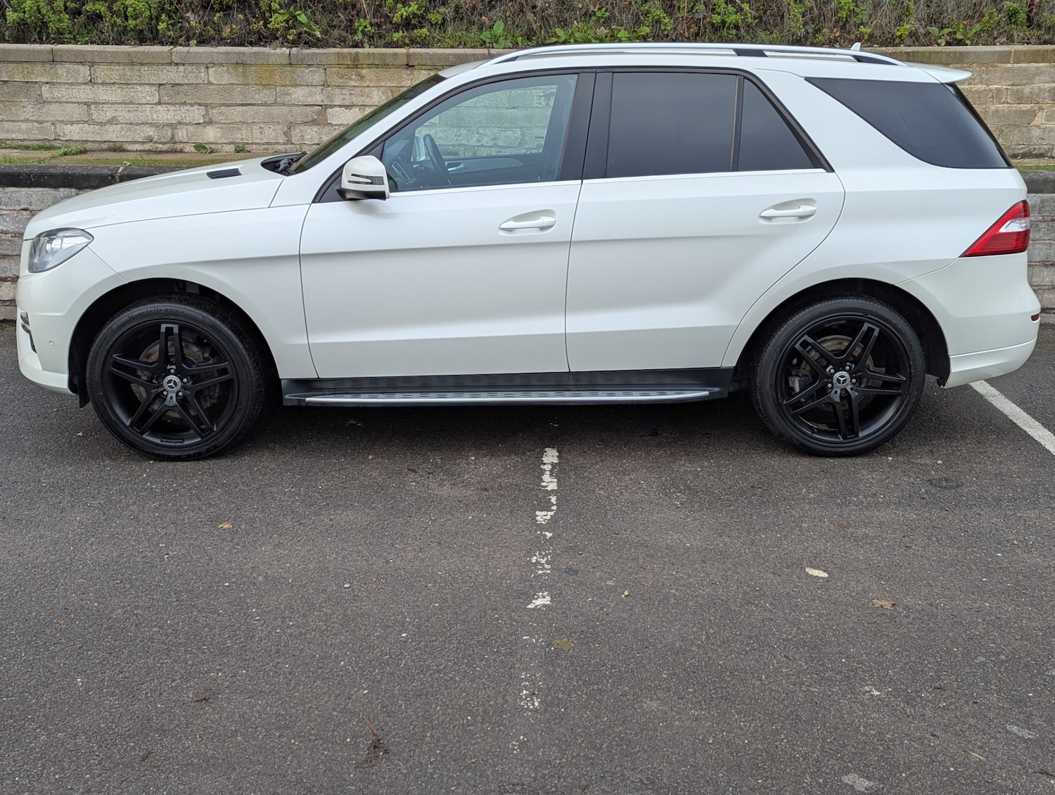 Used Mercedes-Benz M Class 2013 for sale - 76784706: Photo 3