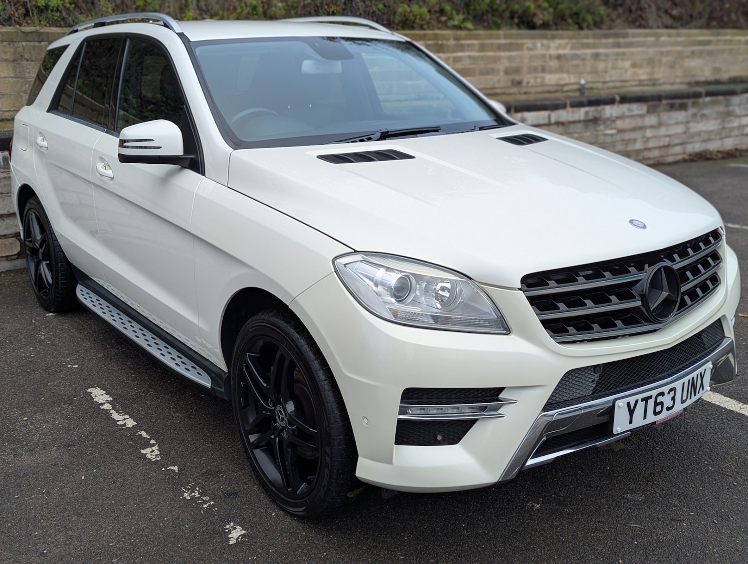 Used Mercedes-Benz M Class 2013 for sale - 76784706: Photo 8