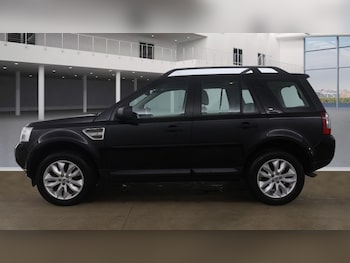 Used Land Rover Freelander 2011 for sale - 77836704: Photo