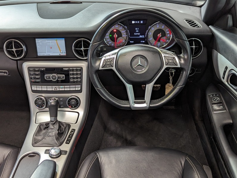 Used Mercedes-Benz SLK 2012 for sale - 75982398: Photo 11