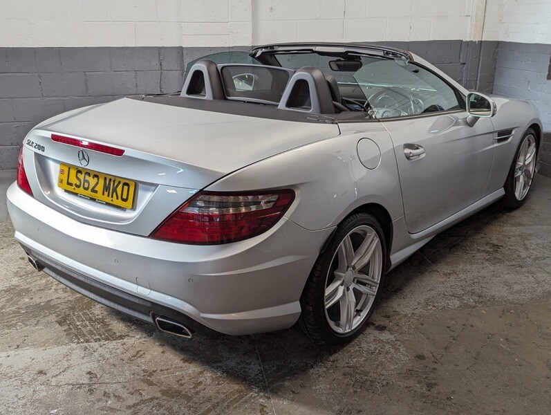 Used Mercedes-Benz SLK 2012 for sale - 75982398: Photo 5