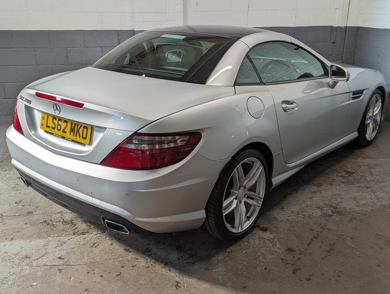 Used Mercedes-Benz SLK 2012 for sale - 75982398: Photo 6