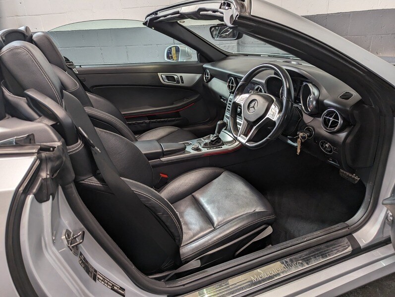 Used Mercedes-Benz SLK 2012 for sale - 75982398: Photo 9