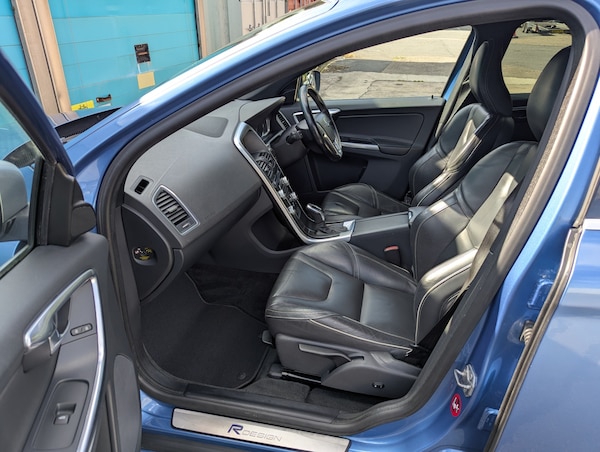 Used Volvo XC60 2014 for sale - 74761231: Photo 11