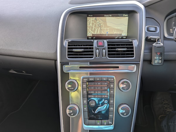 Used Volvo XC60 2014 for sale - 74761231: Photo 15