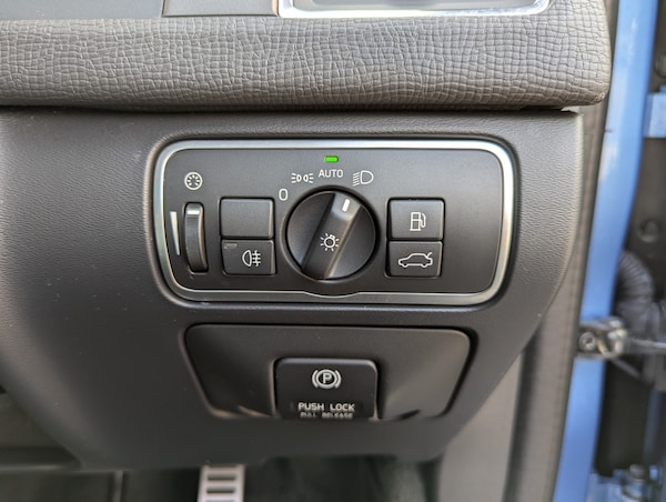Used Volvo XC60 2014 for sale - 74761231: Photo 21