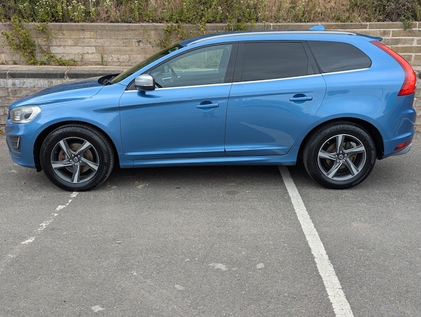 Used Volvo XC60 2014 for sale - 74761231: Photo 2