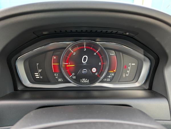 Used Volvo XC60 2014 for sale - 74761231: Photo 36