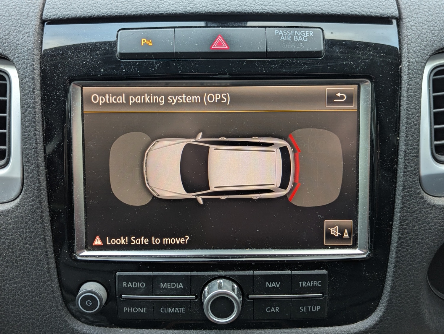 Used Volkswagen Touareg 2012 for sale - 76919219: Photo 18