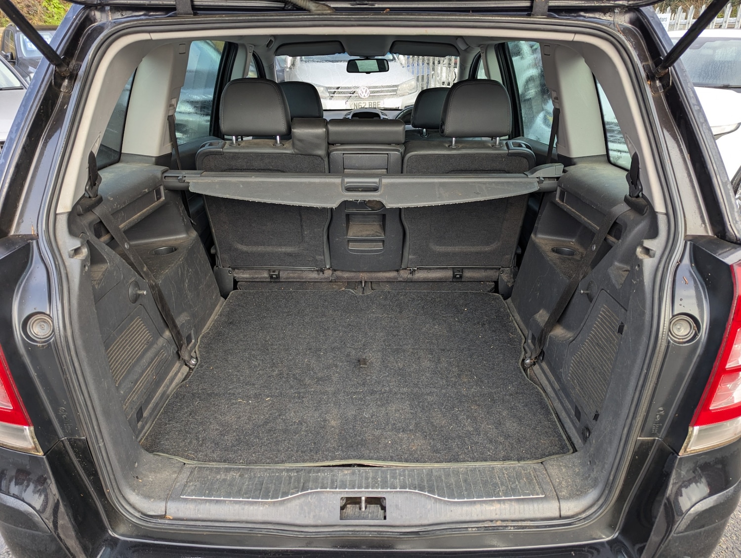 Used Vauxhall Zafira 2010 for sale - 77249051: Photo 11