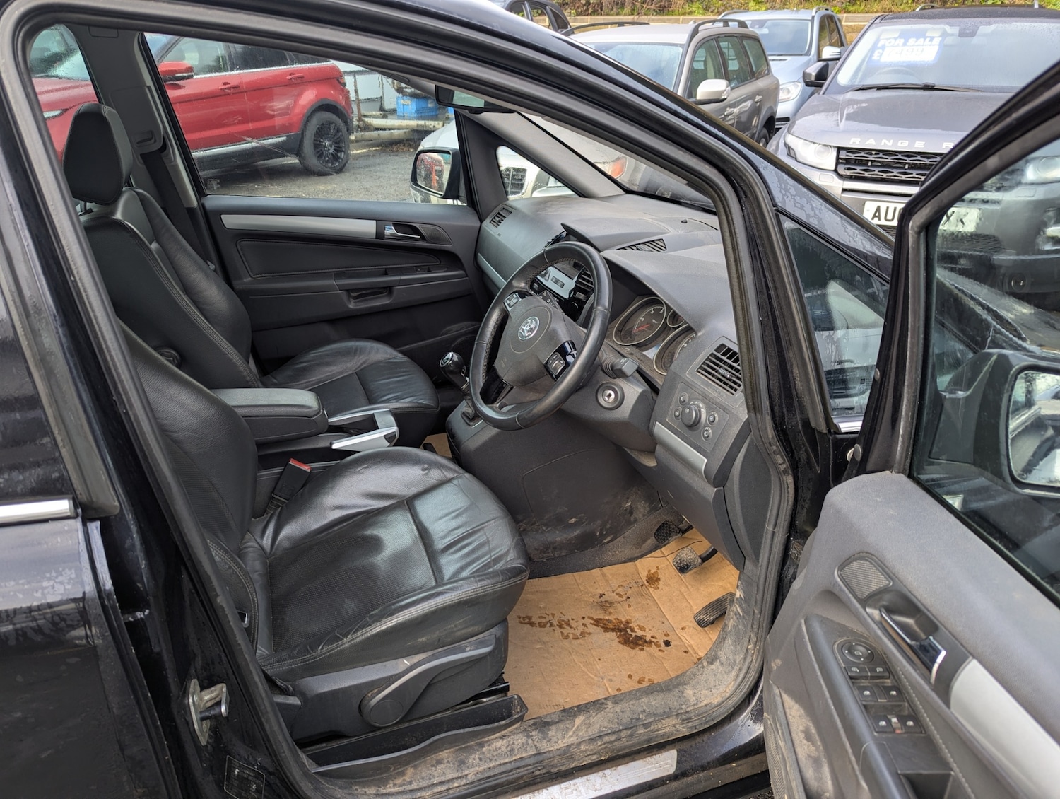 Used Vauxhall Zafira 2010 for sale - 77249051: Photo 9