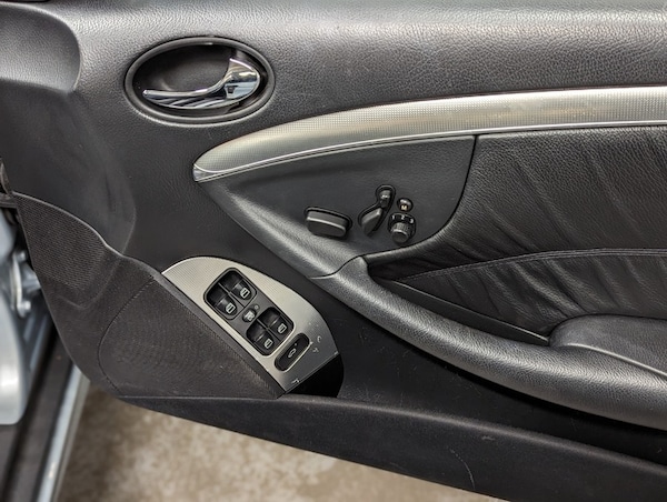 Used Mercedes-Benz CLK 2005 for sale - 74760189: Photo 18