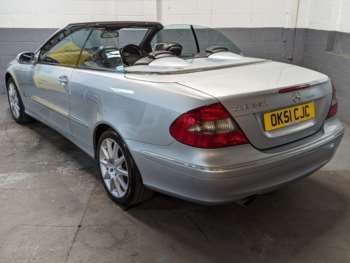 Used Mercedes-Benz CLK 2005 for sale - 74760189: Photo