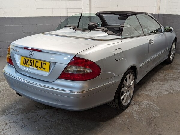 Used Mercedes-Benz CLK 2005 for sale - 74760189: Photo 5