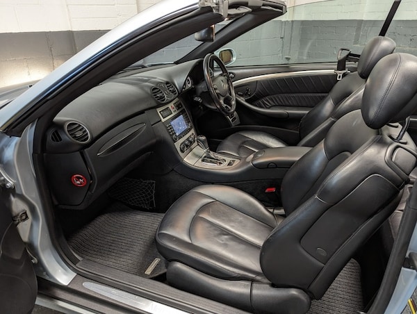 Used Mercedes-Benz CLK 2005 for sale - 74760189: Photo 9