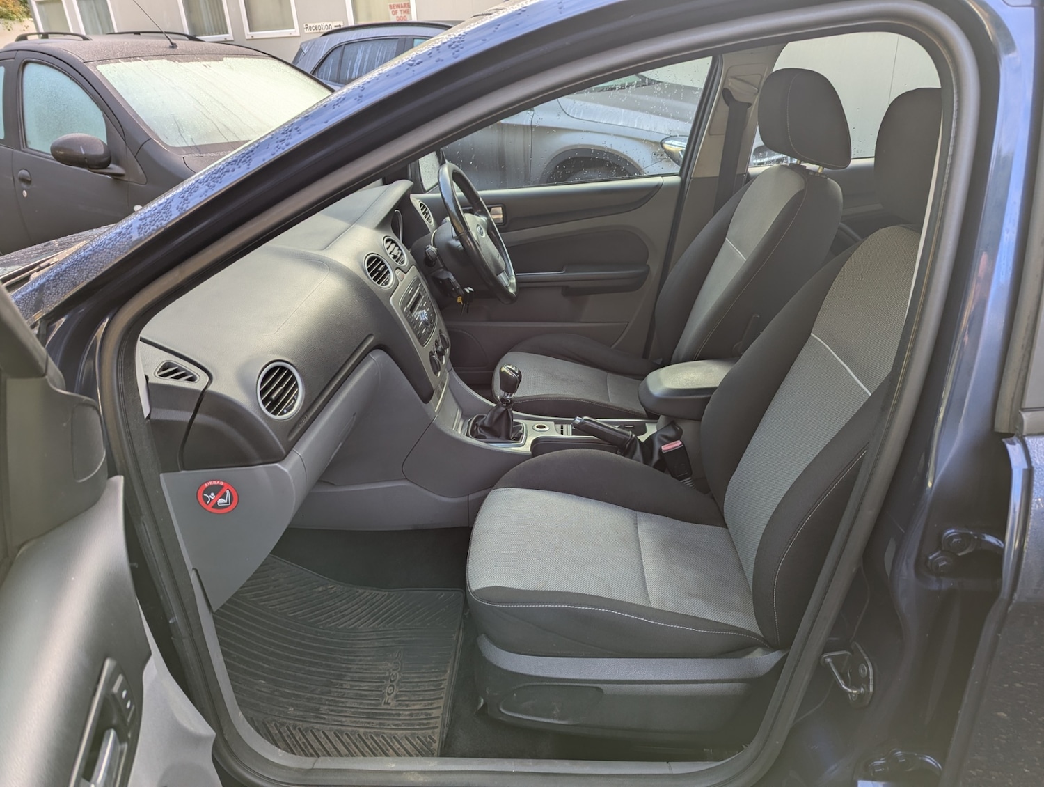 Used Ford Focus 2010 for sale - 76504459: Photo 11